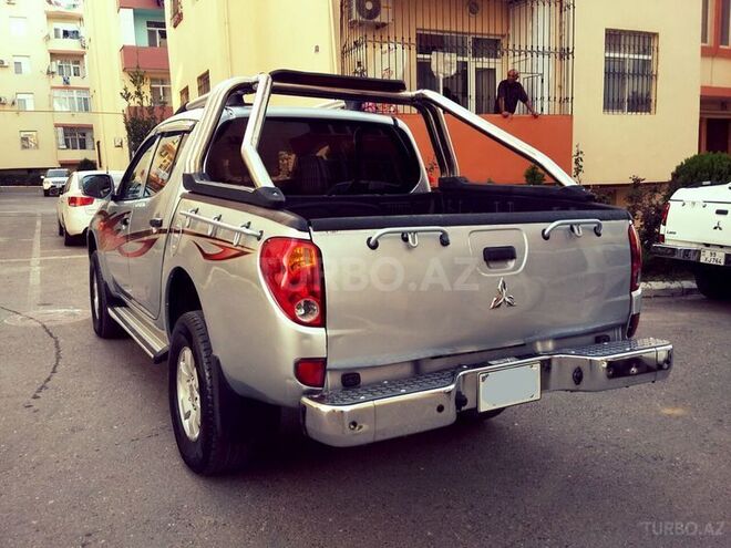 Mitsubishi L200 2008, 142,000 km - 2.5 л - Bakı