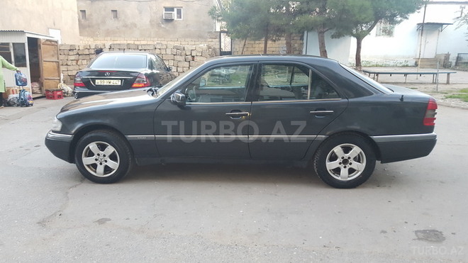 Mercedes C 180 1994, 220,000 km - 1.8 л - Sumqayıt