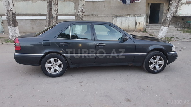 Mercedes C 180 1994, 220,000 km - 1.8 л - Sumqayıt