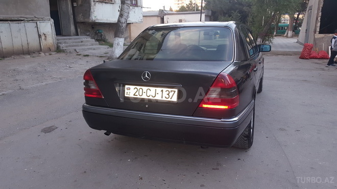 Mercedes C 180 1994, 220,000 km - 1.8 л - Sumqayıt