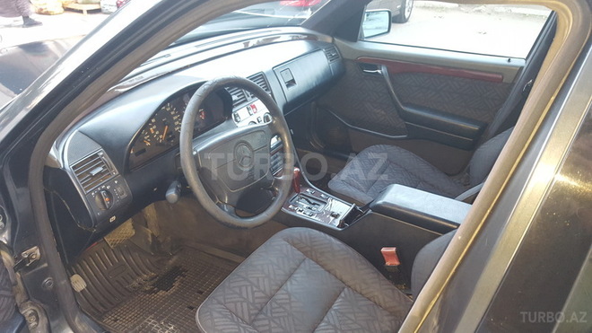 Mercedes C 180 1994, 220,000 km - 1.8 л - Sumqayıt