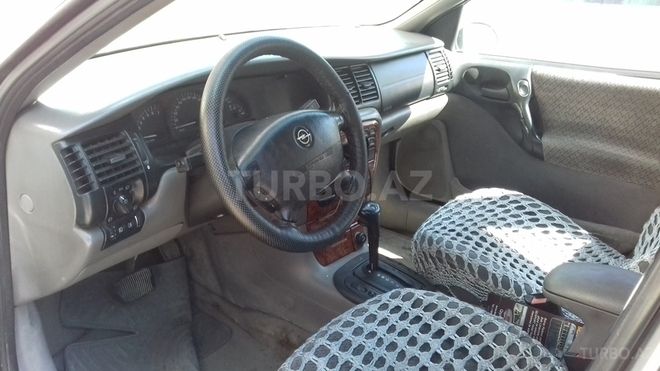 Opel Vectra 1997, 176,000 km - 2.0 l - Bakı