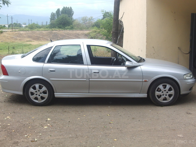 Opel Vectra 2001, 145,000 km - 1.8 l - Lənkəran