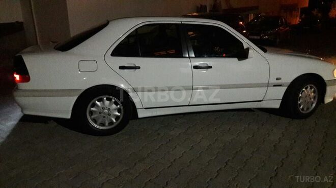 Mercedes C 200 1998, 223,000 km - 2.0 l - Bakı