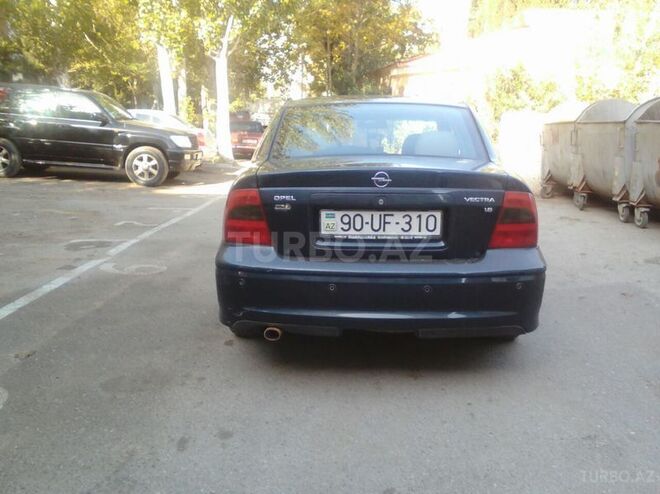 Opel Vectra 2001, 275,000 km - 1.8 l - Masallı