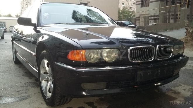 BMW 735 2001, 290,000 km - 3.5 l - Bakı
