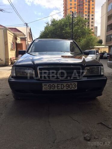 Mercedes C 220 1998, 410,000 km - 2.2 l - Bakı