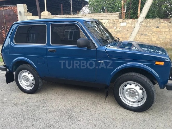 LADA (VAZ) Niva 2015, 23,000 km - 1.7 l - Gəncə