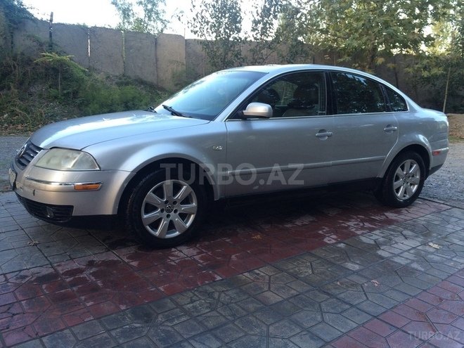 Volkswagen Passat 2003, 16,845 km - 1.8 l - Bərdə