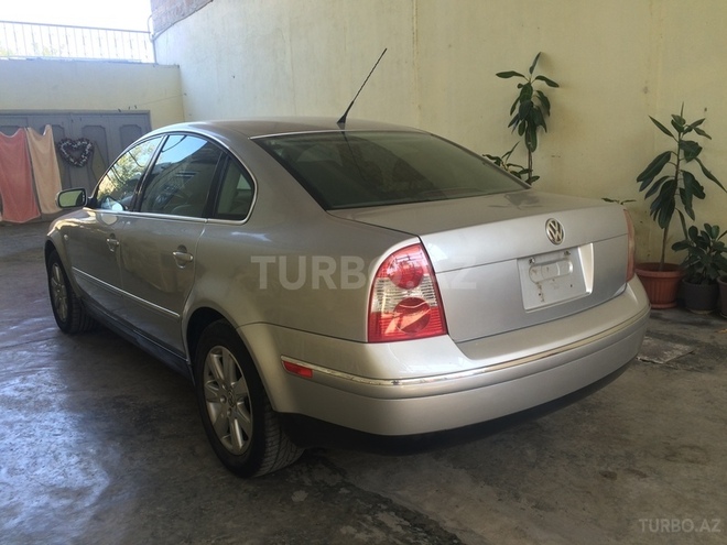 Volkswagen Passat 2003, 16,845 km - 1.8 l - Bərdə