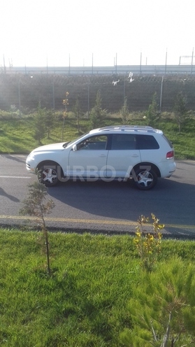 Volkswagen Touareg 2003, 197,000 km - 3.2 l - Sumqayıt