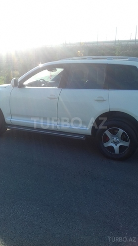 Volkswagen Touareg 2003, 197,000 km - 3.2 l - Sumqayıt