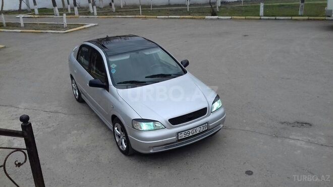 Opel Astra 2000, 1,000,000 km - 1.6 l - Şirvan