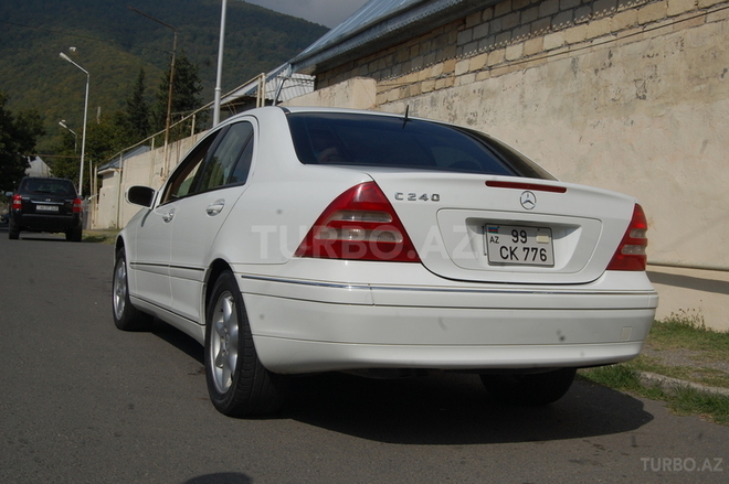 Mercedes C 240 2000, 32,000 km - 2.6 l - Oğuz