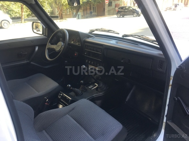 LADA (VAZ) Niva 2015, 3,800 km - 1.7 l - Bakı