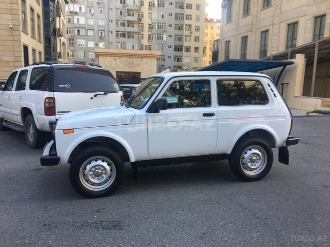 LADA (VAZ) Niva 2015, 3,800 km - 1.7 l - Bakı