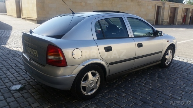 Opel Astra 1998, 198,000 km - 1.6 l - Bakı