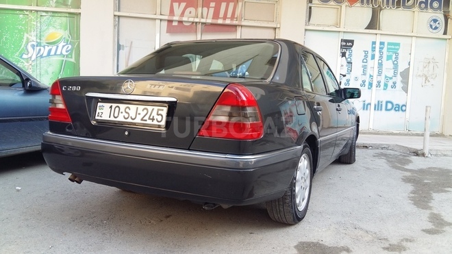 Mercedes C 280 1995, 230,000 km - 2.8 l - Bakı
