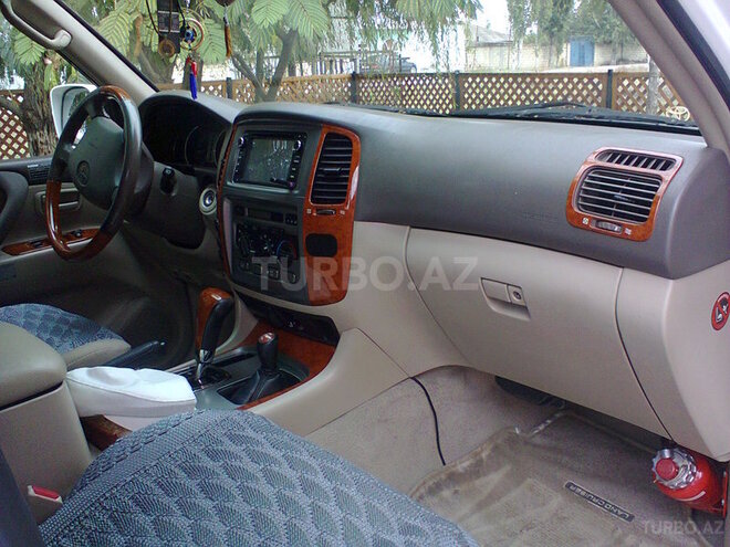 Toyota Land Cruiser 2006, 100,000 km - 4.5 l - Xudat