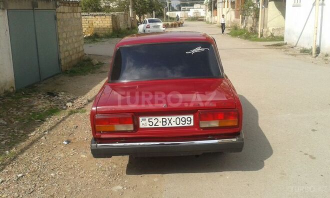 LADA (VAZ) 2107 1991, 167,000 km - 1.6 л - Salyan