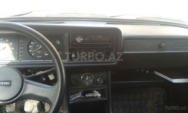 LADA (VAZ) 2107 1991, 167,000 km - 1.6 л - Salyan