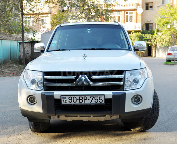Mitsubishi Pajero 2007, 182,000 km - 3.0 л - Bakı