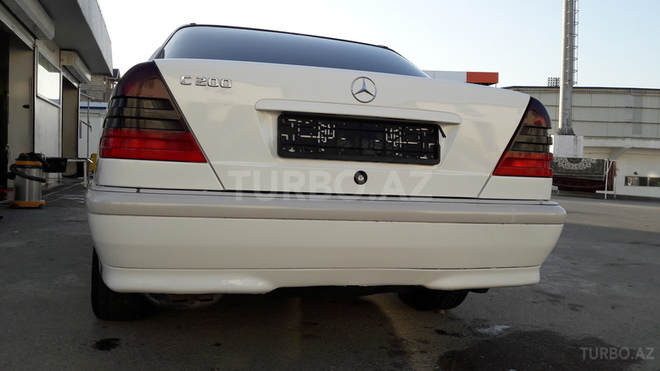 Mercedes C 200 1998, 228,000 km - 2.0 l - Bakı