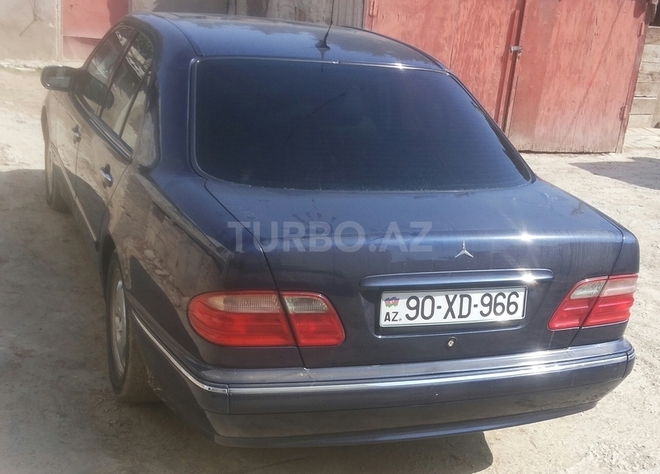 Mercedes E 280 1999, 190,000 km - 2.8 l - Bakı