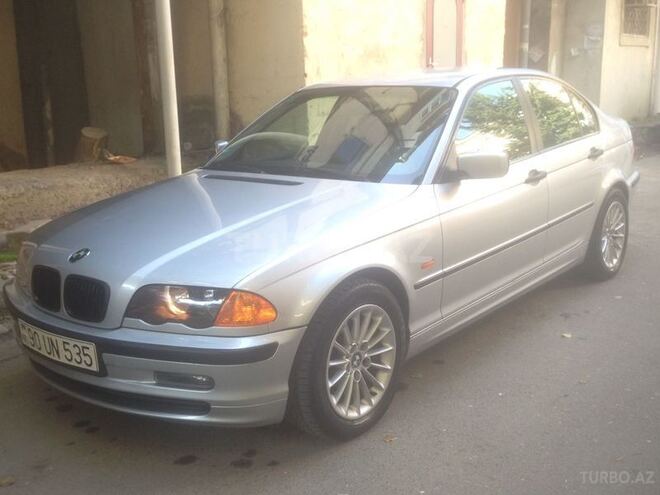 BMW 318 1999, 220,000 km - 1.9 l - Bakı
