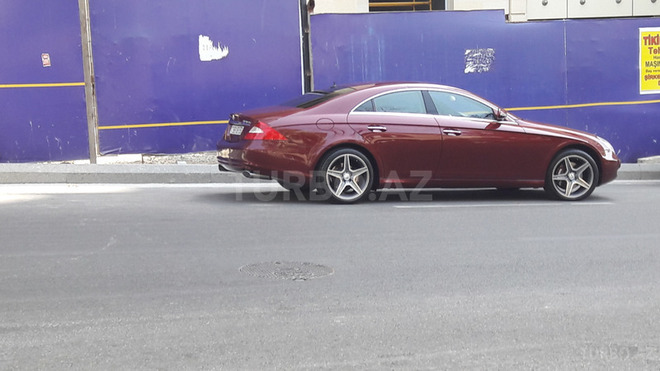 Mercedes CLS 350 2005, 98,000 km - 0.4 l - Bakı