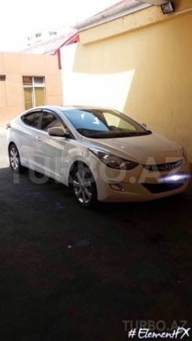 Hyundai Elantra 2012, 50,000 km - 1.6 l - Bakı