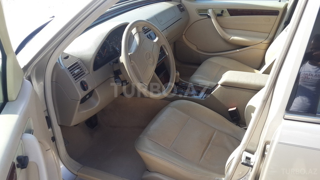 Mercedes C 230 1999, 175,000 km - 2.3 l - Bakı