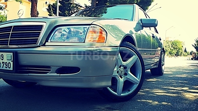 Mercedes C 230 1999, 175,000 km - 2.3 l - Bakı