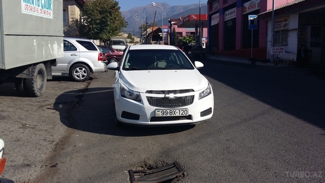 Chevrolet Cruze 2011, 200,000 km - 1.6 л - Bakı