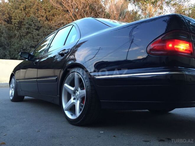 Mercedes E 240 2001, 204,800 km - 2.4 л - Bakı