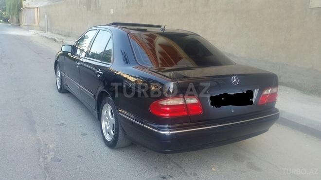Mercedes E 240 2001, 222,000 km - 2.6 l - Bakı