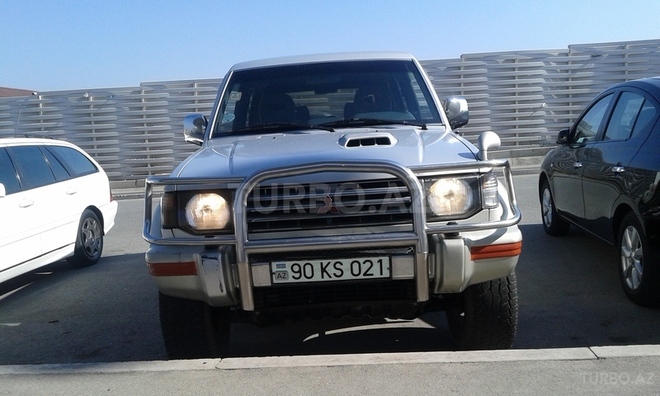 Mitsubishi Pajero 1995, 293,770 km - 2.8 л - Bakı