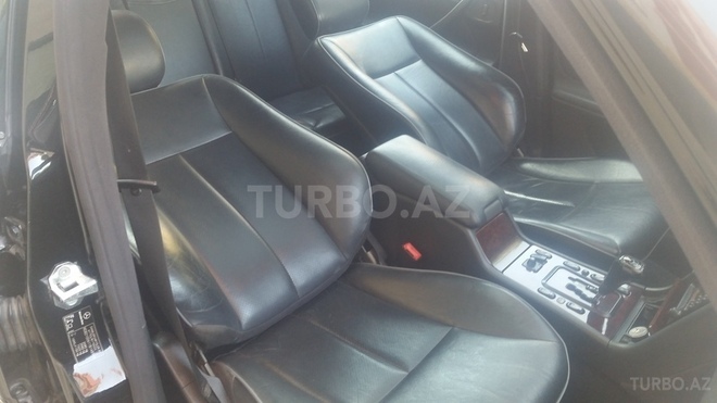 Mercedes E 240 2001, 222,000 km - 2.6 l - Bakı