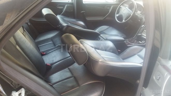 Mercedes E 240 2001, 222,000 km - 2.6 l - Bakı