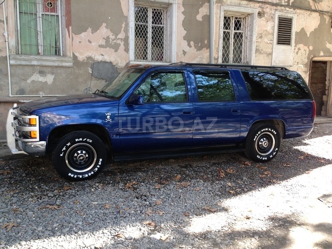 Chevrolet Suburban 1997, 291,974 km - 5.7 l - Mingəçevir