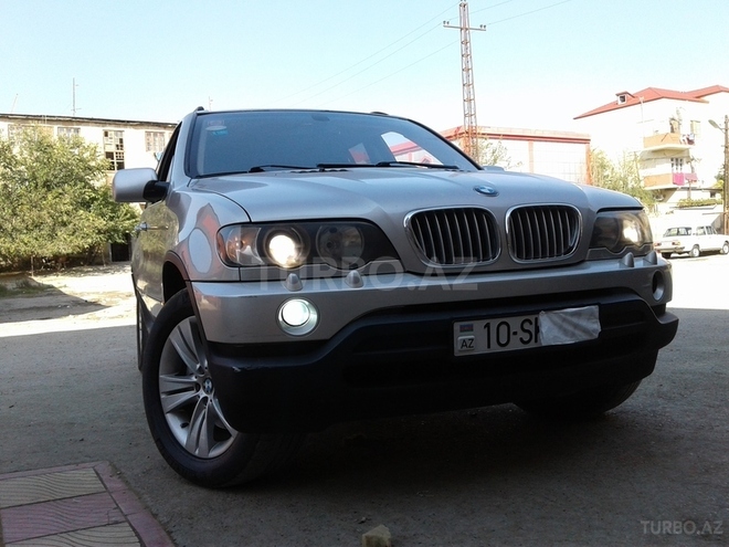 BMW X5 2001, 300,000 km - 4.4 l - Bakı
