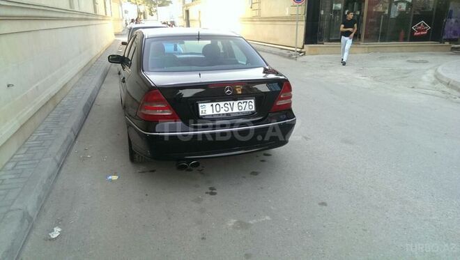 Mercedes C 320 2000, 304,578 km - 3.2 l - Bakı