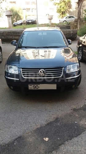 Volkswagen Passat 2004, 143,500 km - 1.8 l - Bakı