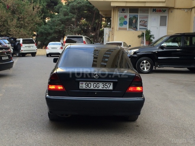 Mercedes C 240 1998, 276,550 km - 2.4 l - Bakı