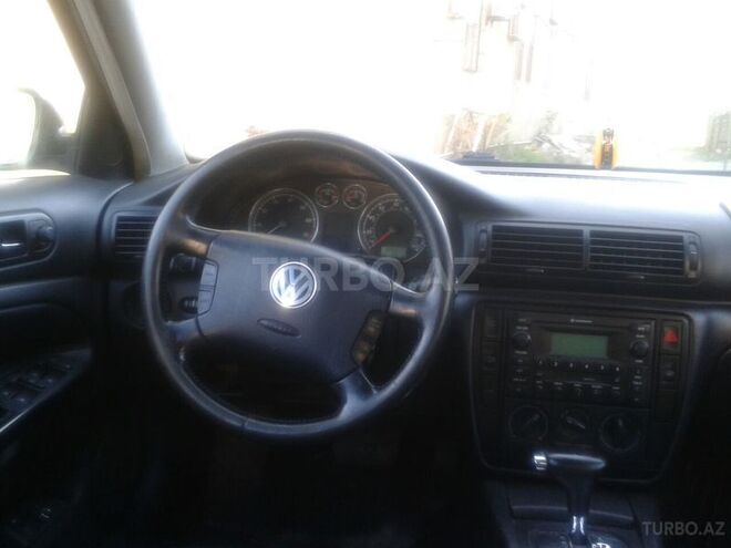 Volkswagen Passat 2002, 283,000 km - 1.8 л - Sumqayıt