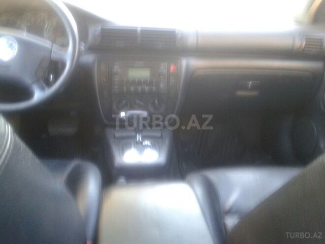 Volkswagen Passat 2002, 283,000 km - 1.8 л - Sumqayıt