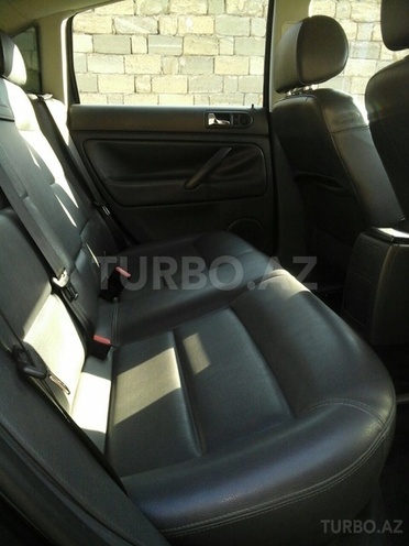 Volkswagen Passat 2004, 192,000 km - 1.8 l - Bakı