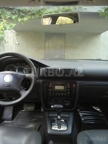 Volkswagen Passat 2004, 192,000 km - 1.8 l - Bakı