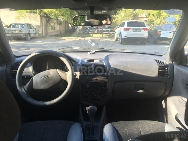 Hyundai Accent 2002, 379,986 km - 1.6 л - Bakı