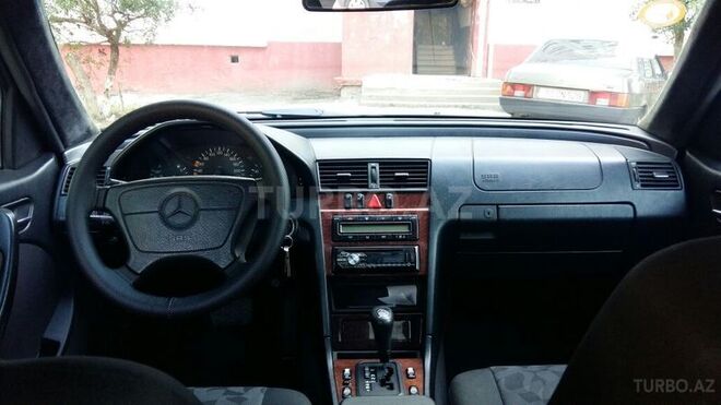 Mercedes C 200 1998, 235,000 km - 2.0 л - Sumqayıt
